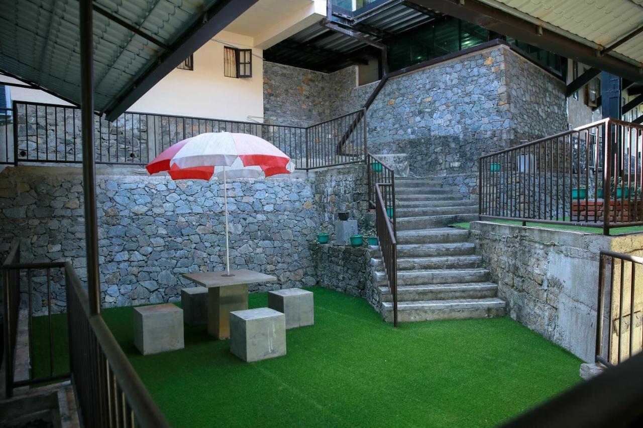 רמבודה Glenloch Tea Factory Hotel מראה חיצוני תמונה