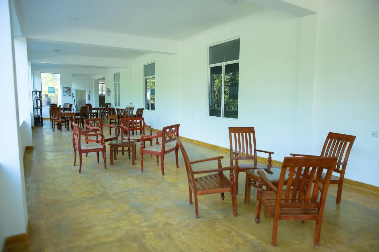 רמבודה Glenloch Tea Factory Hotel מראה חיצוני תמונה
